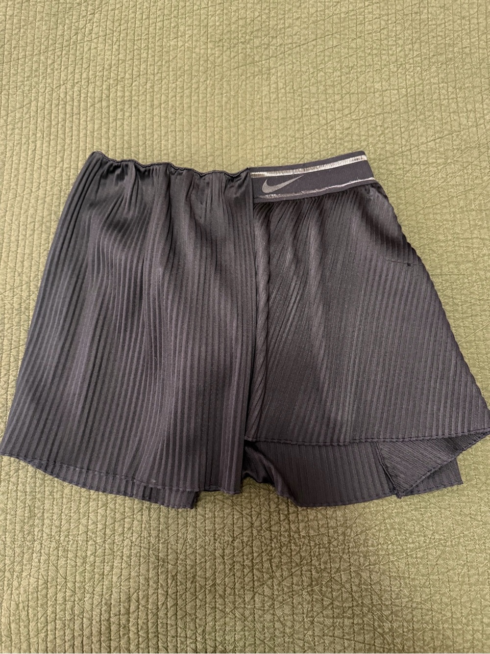 Nike Black Ribbed Tennis Skort with Branded Waistband
